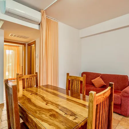 Surrounded By Greenery With Swimming Pool In 3*
